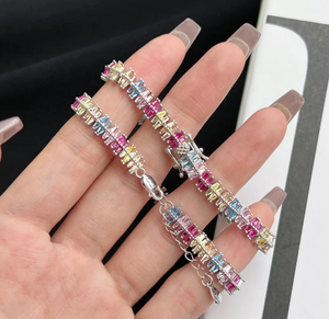 Bracelet de fête exquis et étincelant, multi-coupes, moissanite, diamant, saphir, floral, en or blanc - Product Image 2