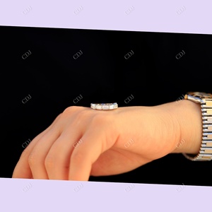 Banda de compromiso chapada en oro blanco de alta calidad East West Emerald Cut Moissanite Diamonds Full Eternity Wedding Band para mujer - Product Image 2