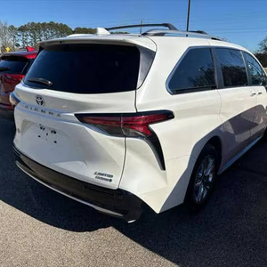 2021 สำหรับรถซีเอ็นน่า ทูโร่ เอสยูวี-พวงมาลัยซ้าย ภายในสีเข้ม 7 ที่นั่ง เบาะผ้า หลังคาซันรูฟแบบพาโนรามา เกียร์อัตโนมัติ รุ่นลิมิเต็ดอิดิชั่น - Product Image 1