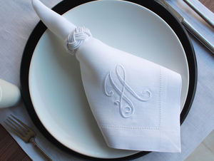 Serviettes de table carrées en lin 100% brodées et ourlées, style japonais, logo personnalisé, couleur personnalisée, pour la restauration fine - Product Image 4