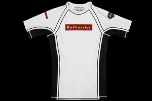 2026 Rashguard à manches courtes respirant, anti-UV, écologique, pour MMA, UPF50+, design personnalisé - Product Image 4