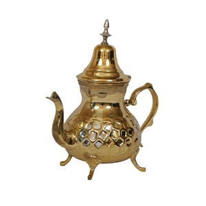 Tetera de latón arte indio Villa diseñador en relieve Mughlai latón tetera para servir té café - Product Image 1