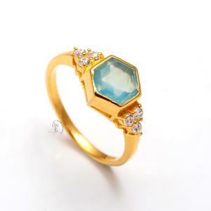 Anillo de Piedra Preciosa Semipreciosa de Aguamarina con Corte Hexagonal Natural, Plata de Ley 925, Joyería Fina Única, para Venta al por Mayor ODM - Product Image 1