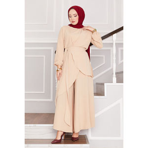 Ensemble hijab décontracté deux pièces en vison, coupe ample, en tissu crêpe et à motif imprimé - Product Image 1