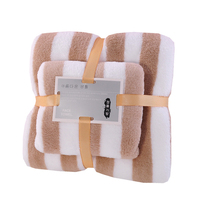 Ensemble de serviettes de bain et de douche en polaire corail Séchage rapide Très absorbant Doux Confortable Polyester pour un usage quotidien pour adultes Hôtels