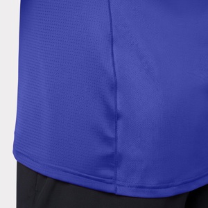 เสื้อยืดกีฬาผู้ชายทรงสลิม คอกลม แขนสั้น ระบายอากาศได้ดี เหมาะสำหรับออกกำลังกาย ฟิตเนส แห้งเร็ว - Product Image 4