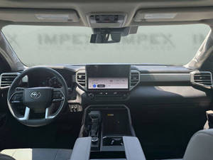 Toyota Tundra Limited 2024 d'occasion en excellent état - Product Image 4