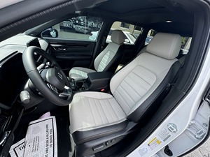 SUV compact hybride d'occasion 2025, finition Sport Touring - Product Image 5