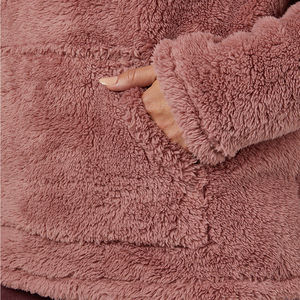 Sweat à capuche en Sherpa pour femmes adultes pour l'extérieur Sweat à capuche surdimensionné à manches longues imprimé personnalisé pour femmes - Product Image 4