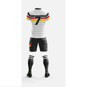 Uniforme de fútbol sublimado hecho a medida, ropa de equipo de alta calidad, uniformes de fútbol transpirables de secado rápido para clubes - Product Image 2