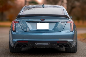 พร้อมจัดส่งปี 2024 แคดิลแลค CT5-V แบล็ควิง - Product Image 3