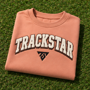 เสื้อสเวตเชิ้ตคอกลมทรงโอเวอร์ไซส์ แขนยาว ลายตัวอักษรแบบวาร์ซิตี้ สีเทอร์ราคอตต้า สำหรับผู้หญิง แบรนด์ Trackstar รับผลิตแบบ OEM และ Private Label - Product Image 6