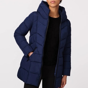 Chaqueta Larga Acolchada para Mujer, Precio de Fábrica, Servicio OEM, Transpirable y Cómoda, MOQ Bajo, Chaqueta Acolchada para Mujer, Más Vendida - Product Image 5