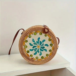 Sac en rotin rond tissé à la main avec une élégante incrustation de mosaïque de perles-Fabriqué par Viet Fargimex pour un look vintage intemporel - Product Image 4