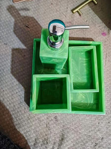 Ensemble de salle de bain en résine multi-usages de qualité supérieure avec distributeur à large ouverture et pot de rangement pour plus de commodité, fait à la main - Product Image 5