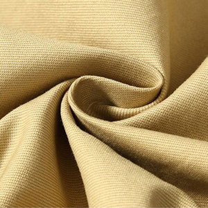 Shorts décontractés d'été pour hommes OEM, deux poches latérales, respirants, séchage rapide, toile 100% coton/polyester, motif uni, écologiques - Product Image 6