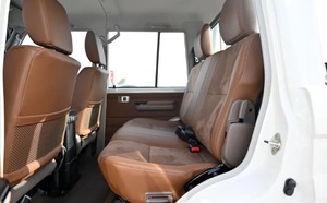 2023 DOUBLE CAB PICKUP LX-Z V6 4.0L PETROL AT Full Option Neatly Used Car Left Right Hand <b>Drive</b> Sales - Product Image 3