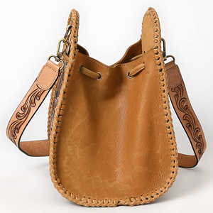 Sac à bandoulière Triangle en cuir véritable léger fait à la main Vintage Western Boho Fashion Crossbody Purse Sangle réglable unique - Product Image 5