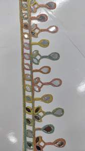 ริบบิ้นและลูกไม้ปักด้วยเครื่องจักรแบบสั่งทำพิเศษ ประดับด้วยไข่มุกสีขาว หลากหลายแบบและสี สำหรับชุดแต่งงาน - Product Image 6