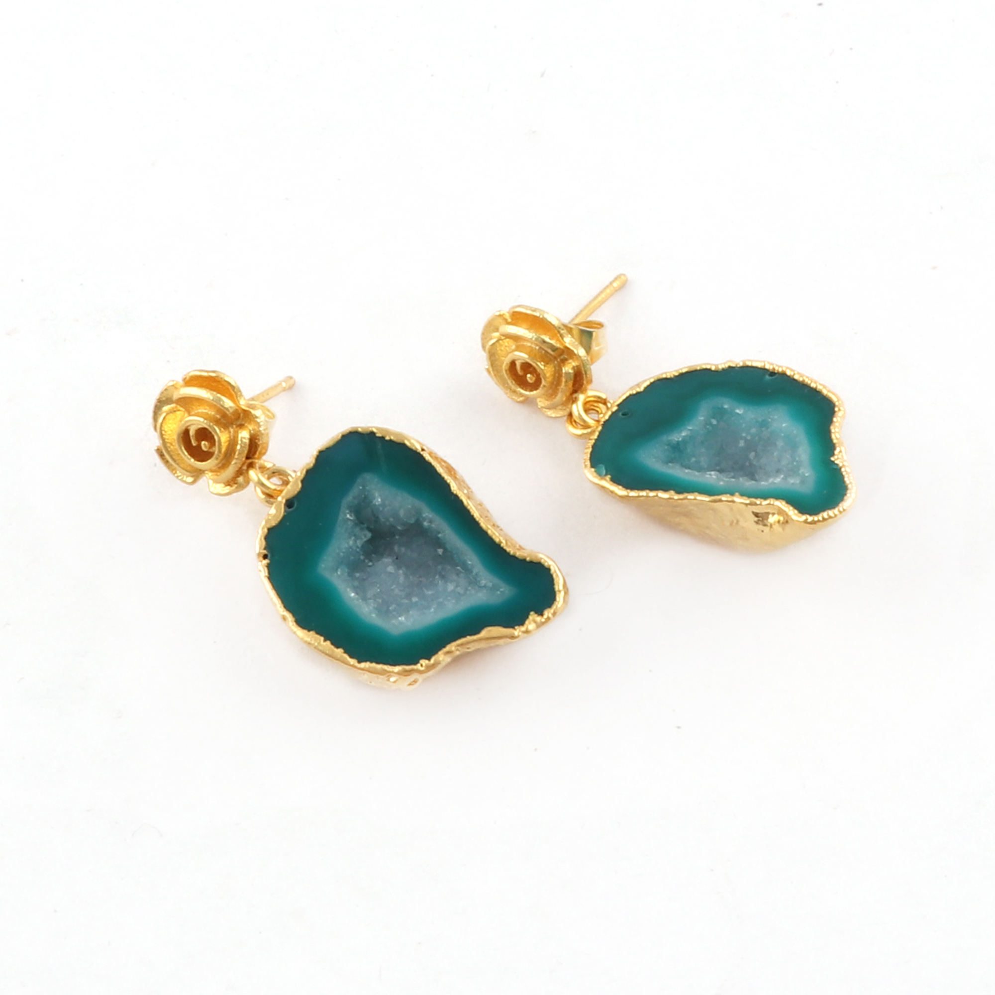 สีเขียว