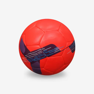 URBANGAZER INDUSTRIES Ballon de Football Hybride Adulte Machine Cousu à Haute Rétention d'Air Couleur Rouge Football Cousu à la Main Pliable - Product Image 1