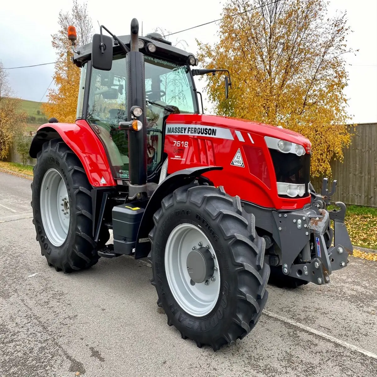 Used Massey Ferguson (MF) 7618 121kw Farm Cheap Fairly used Massey Ferguson wheels agricultural Tractor Tractor For Spare Parts