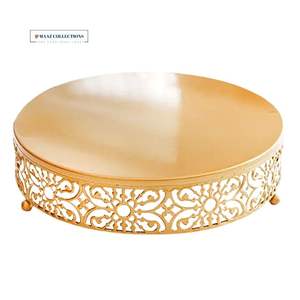 Support de présentation de desserts en métal et bois, élégant et moderne, de haute qualité, pour événements intérieurs et extérieurs, outil de service de gâteaux, par Maaz Collections - Product Image 1