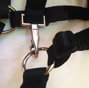 Muselière de cheval respirante légère avec conception durable réglable pour le confort de pâturage et l'entretien facile - Product Image 4