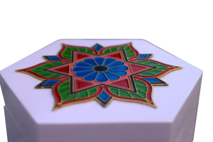 Caja de Almacenamiento de Madera Pintada a Mano, Tallada y Grabada, Estilo Vintage, para Joyas y Recuerdos, con Tapa con Bisagras, Modelo JNH5852 de J N Crafts - Product Image 2