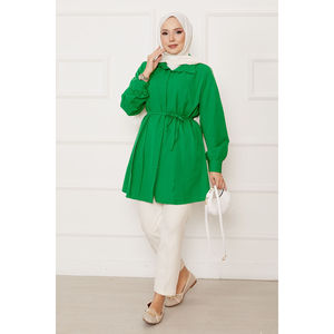 เสื้อฮิญาบ Benetton Modest Tops พร้อมดีเทลจีบและกระดุมซ่อน - Product Image 1