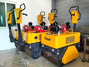 Compactador de motor Kubota de alta calidad, rodillo de carretera vibratorio, tambor doble, Bomag pequeño de bajo costo a la venta, núcleo de Motor hidráulico - Product Image 3