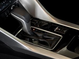 UTILISÉ LHD/RHD 2021 MITSUBISHI ECLIPSE CR0SS - Product Image 4