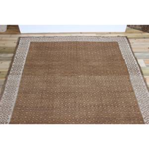 Alfombra Turca de 5x9.8 pies, Alfombra Vintage Geométrica Marrón de Lana - Product Image 4