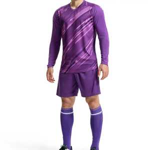 Ensemble de maillots de football pour hommes sublimés personnalisés de haute qualité maillot de football et uniforme pour les équipes en gros - Product Image 6