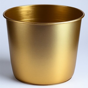 Hosepot antique artisanal en laiton fait à la main d'or avec des détails classiques parfaits pour ajouter une sensation de patrimoine riche aux maisons et aux jardins - Product Image 6