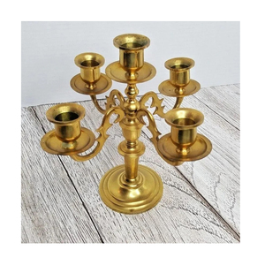 Bougeoir candélabre à 5 bras en métal aluminium fini or Meilleure qualité d'exportation Fête de mariage Bureau à domicile - Product Image 2