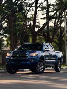 Toyota Tacoma 2017, caméra LED, éclairage électrique, cuir, turbo, alliage d'aluminium, PICKUP, manuelle, tambour avant + tambour arrière, diesel - Product Image 5