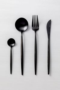 Moderno Juego de Cubiertos de Acero Inoxidable de 5 Piezas con Acabado Negro Mate, Hecho en India, para Regalos Empresariales, Juego de Cubiertos Grabados - Product Image 3