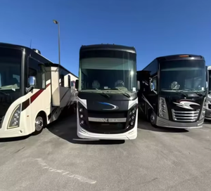 Autocaravana Coach V-i-s-i-o-n 31V 2019 2020, Remolque de Viaje Ajustable para 4-6 Personas, Una Habitación, Refrigerador, Cocina - Product Image 5