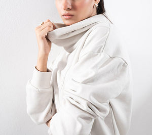 Pull-over confortable pour femme, sweat-shirt oversize à col montant, coupe ample, couleur claire, tissu doux et épais, vêtements de sport, logo personnalisé OEM - Product Image 4