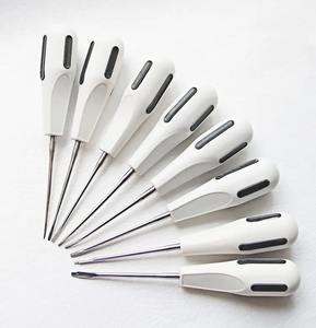 Ensemble de 8 Élévateurs de Racines Luxatrices en Plastique Dogmatic International Réutilisables Instruments Chirurgicaux Dentaires Source d'Alimentation Manuelle - Product Image 1