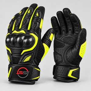 Gants de moto tendance fabriqués avec des matériaux durables, offrant un ajustement confortable, une forte adhérence et idéaux pour la conduite. - Product Image 1
