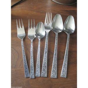 Cubiertos de plata de acero inoxidable con diseño único, aspecto moderno, cubiertos reales de lujo de alta calidad para restaurante, boda, hogar - Product Image 1