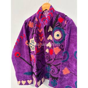 เสื้อแจ็คเก็ตผ้ากำมะหยี่ซูซานี งานแฮนด์เมด สไตล์โบฮีเมียน ฮิปปี้ สำหรับทุกเพศ ปักลาย ควิลท์ คอตั้ง ซับในผ้าฝ้าย แห้งเร็ว - Product Image 4