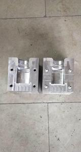 เครื่องฉีดขึ้นรูปขนาดเล็กกะทัดรัดสำหรับห้องปฏิบัติการหรือโรงงานและการผลิตขนาดเล็ก - Product Image 2