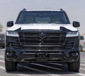 ชุดแต่งภายในสีดำสำหรับรถยนต์แลนด์ครุยเซอร์ LC300 รุ่น 3.5 พร้อมหลังคาพาโนรามา ไฟ LED สตาร์ทเครื่องยนต์ด้วยรีโมท เบาะหนัง พรีเมียม - Product Image 2