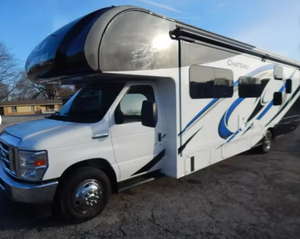 Autocaravanas ELEGANT 2022 2024 2023 Usadas Thor Chateau Clase C, RVs para 4-6 Personas, Interiores Espaciosos, Económicas para Familias - Product Image 1