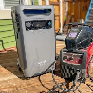 (H&S) Estación de Energía Portátil Anker SOLIX F3800, Baterías LiFePO4 de 3840 Wh - Product Image 1