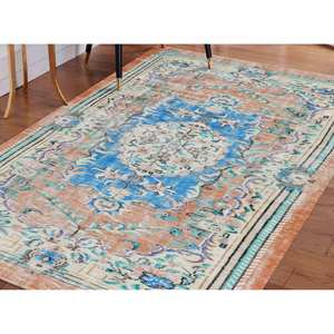 Tapis à motifs bleus et oranges : Tapis antidérapant de style Oushak, tapis en chenille - Product Image 2