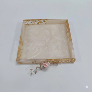 Nouvel Arrivage Plateau Décoratif Carré en Résine Écologique Multifonctionnel avec Paillettes Dorées pour Bijoux, Coiffeuse et Service – Style Moderne pour Mariage - Product Image 3